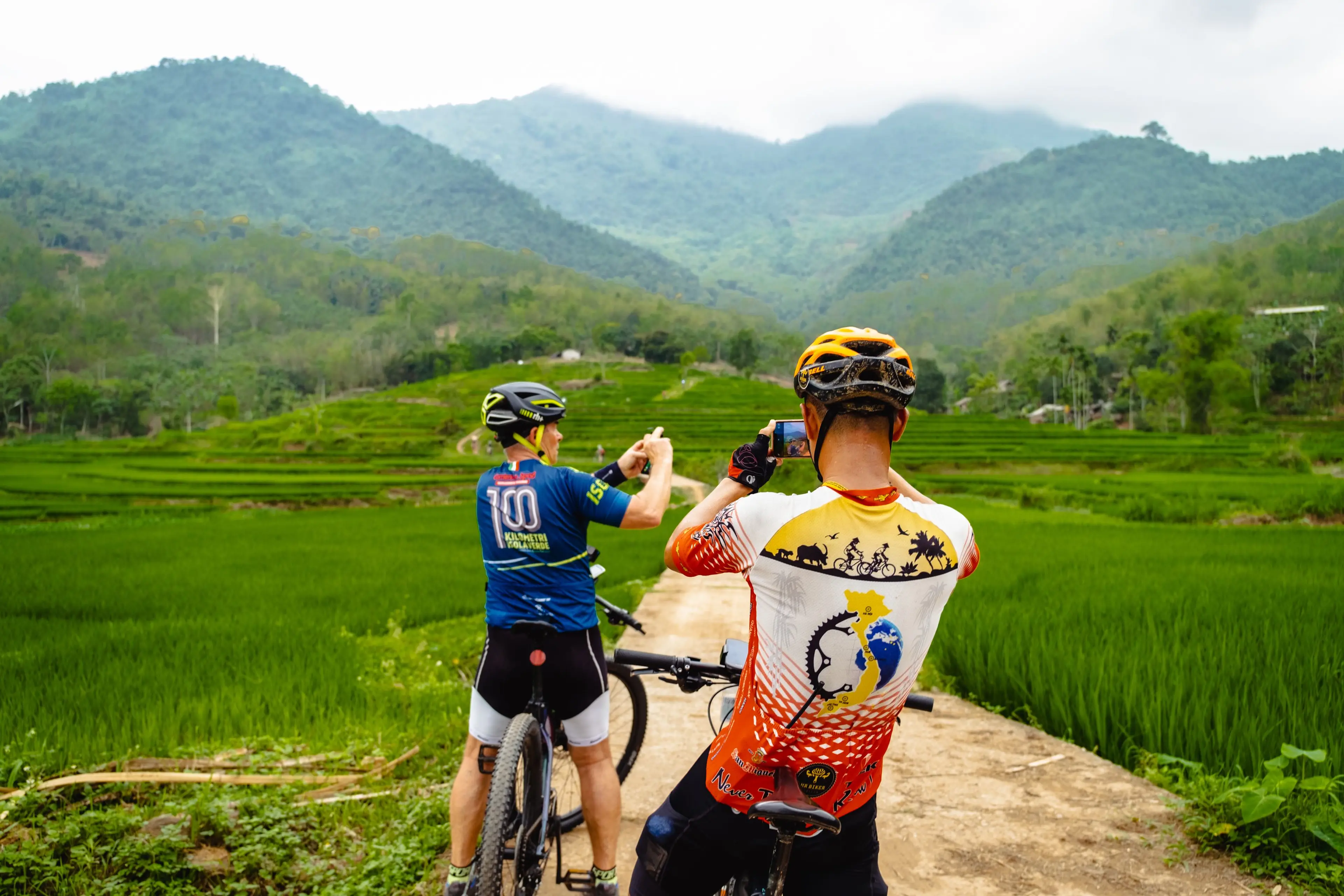 Northern Vietnam Cycling: Mai Chau To Pu Luong
