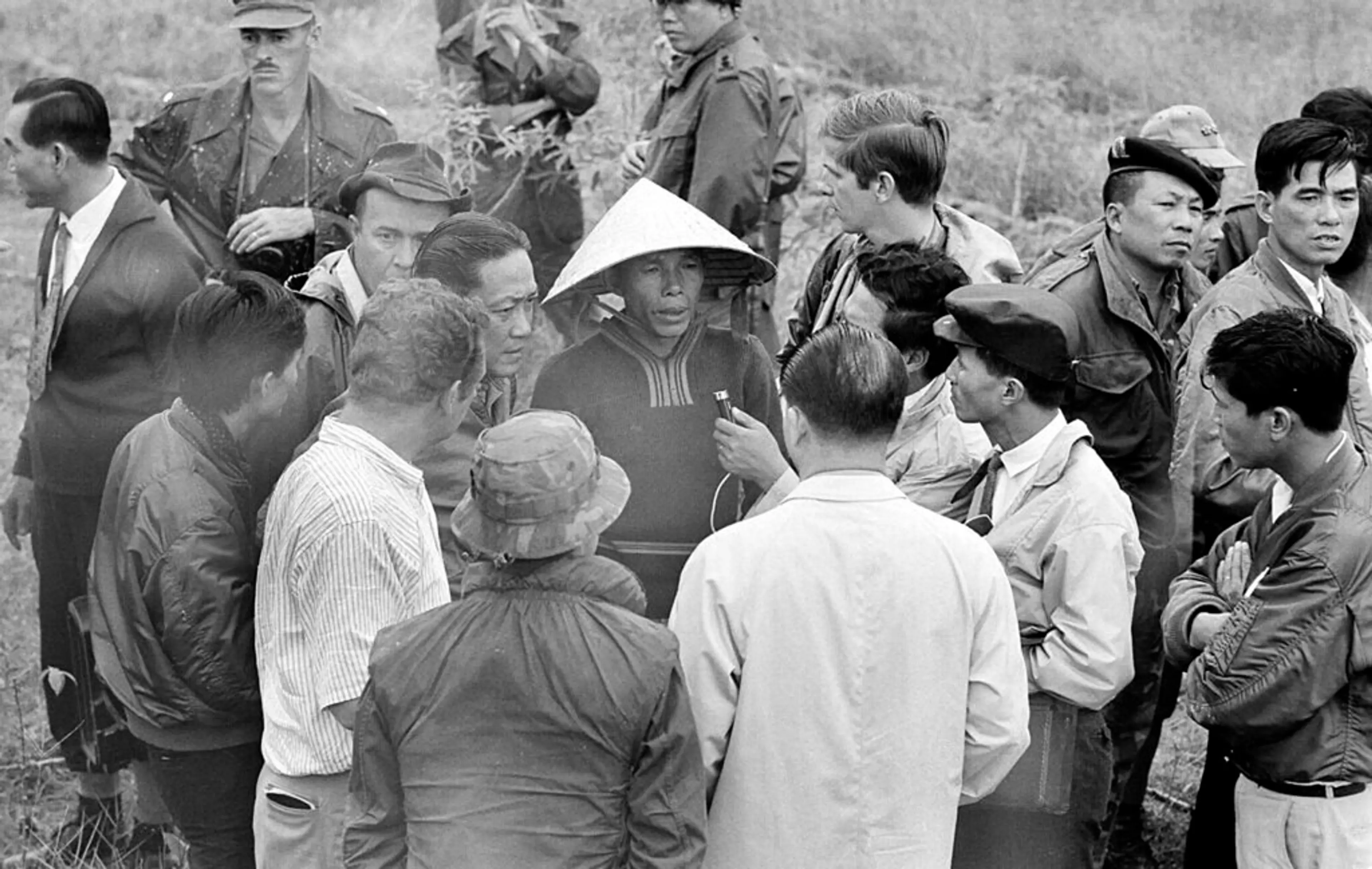 Vietnam War 1969 - My Lai Massacre Witness