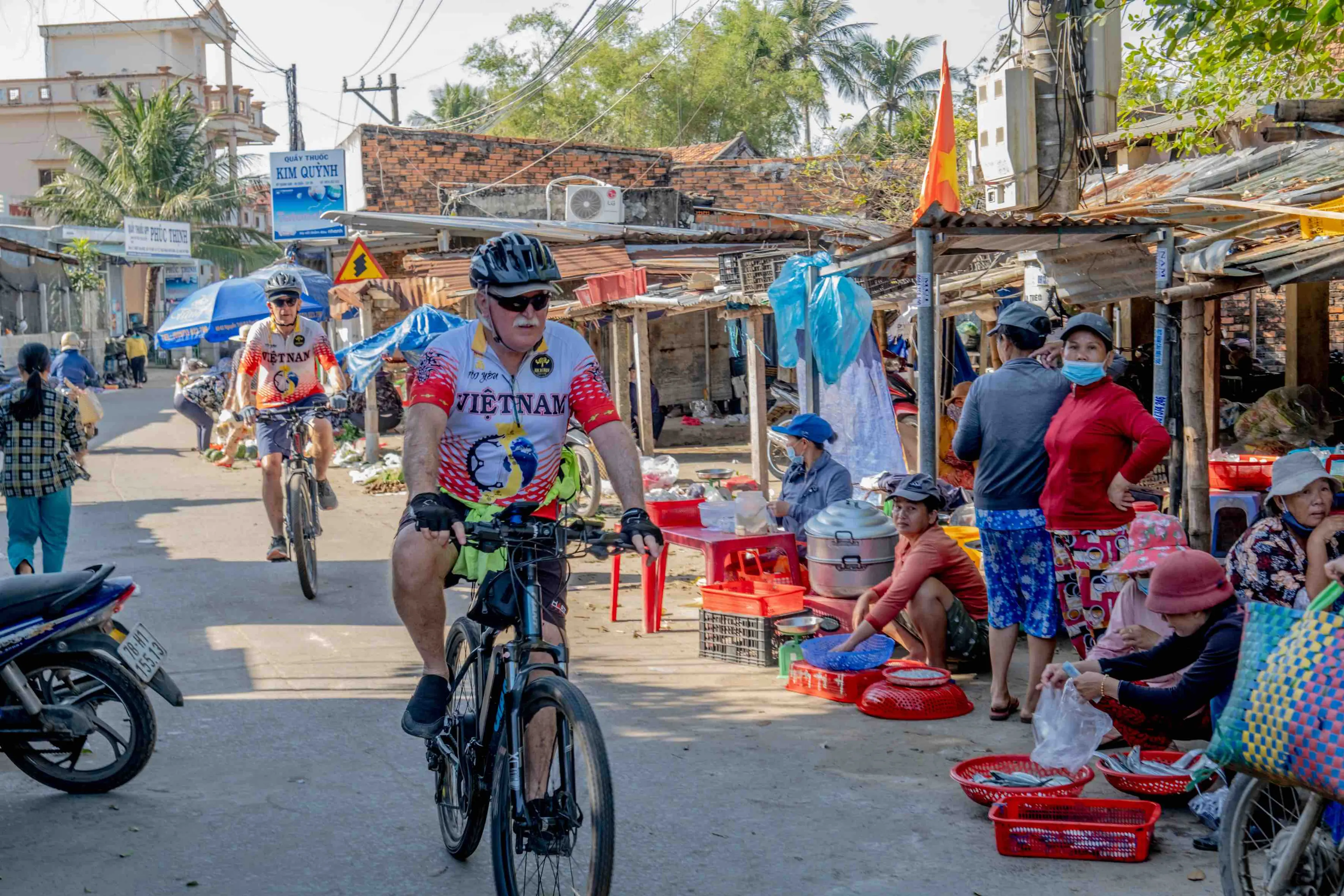 Our Route in Nha Trang is designed to bring out the best of this land to riders - no traffic and all local exeperiences